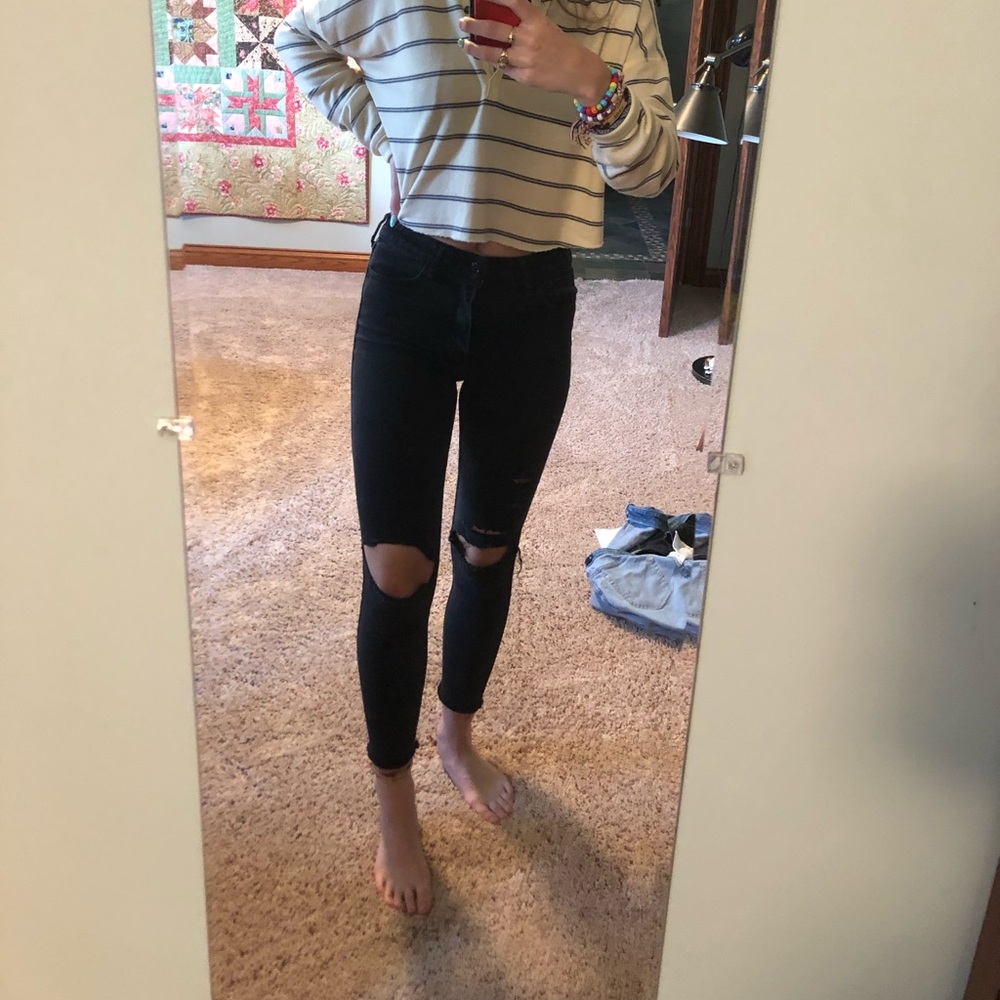 Distressed black jeans